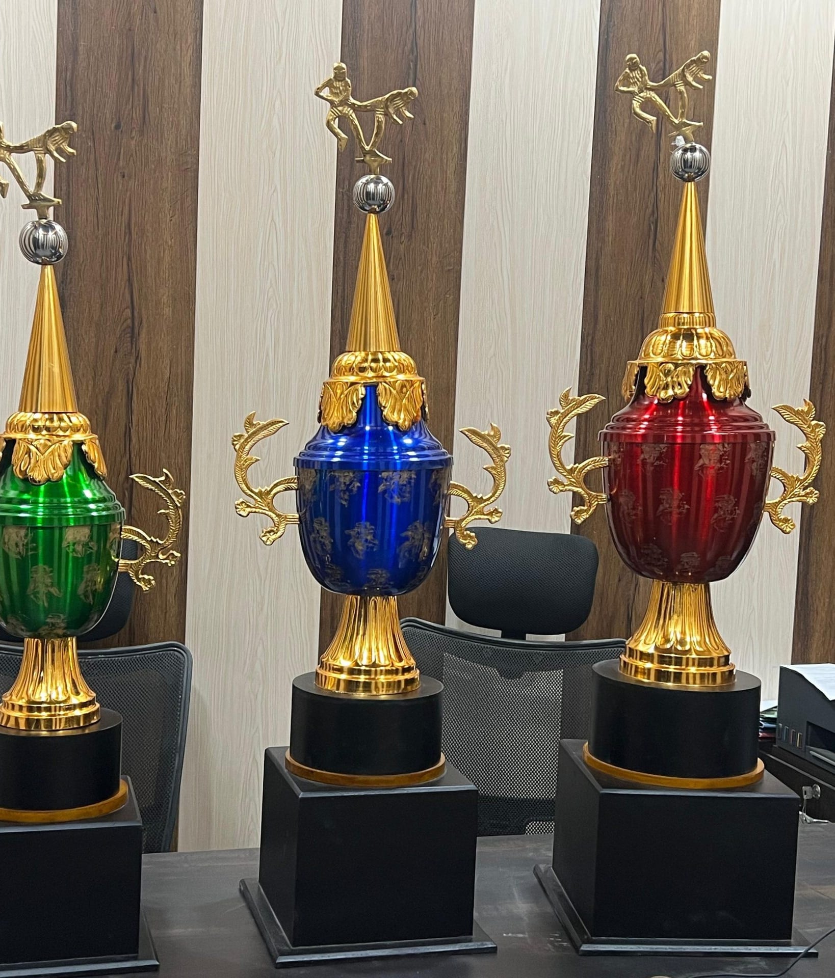 Jhalar Mini cups in green, blue and red enamel with cricketer figures on gold spires